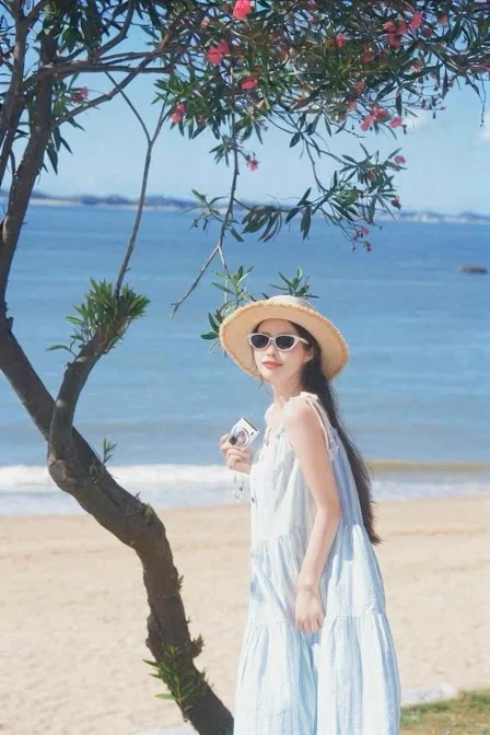 海边氛围感穿搭｜把夏天穿在身上啦🌊