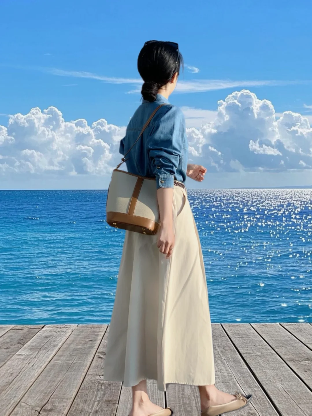 牛仔衬衫➕白裙～秋季氛围感拉满🍁