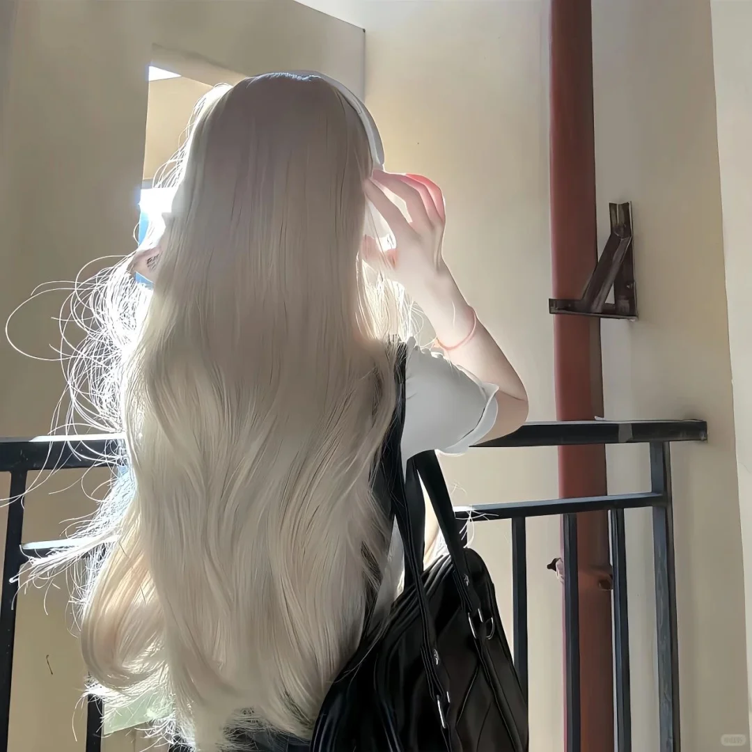 Wechat用了就不想换的背影头像