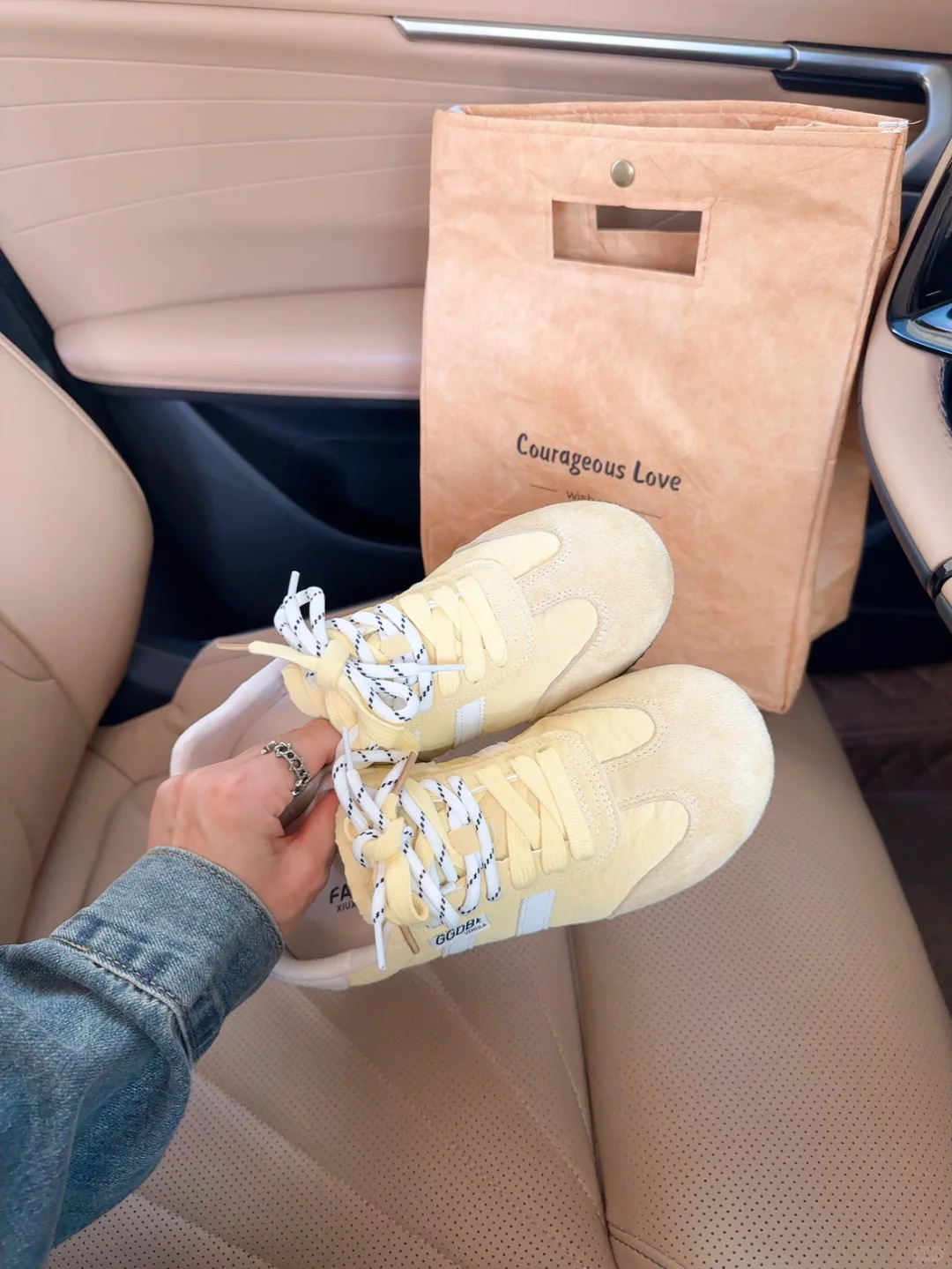 主打舒服的运动鞋上车了👟练车又被教练夸了