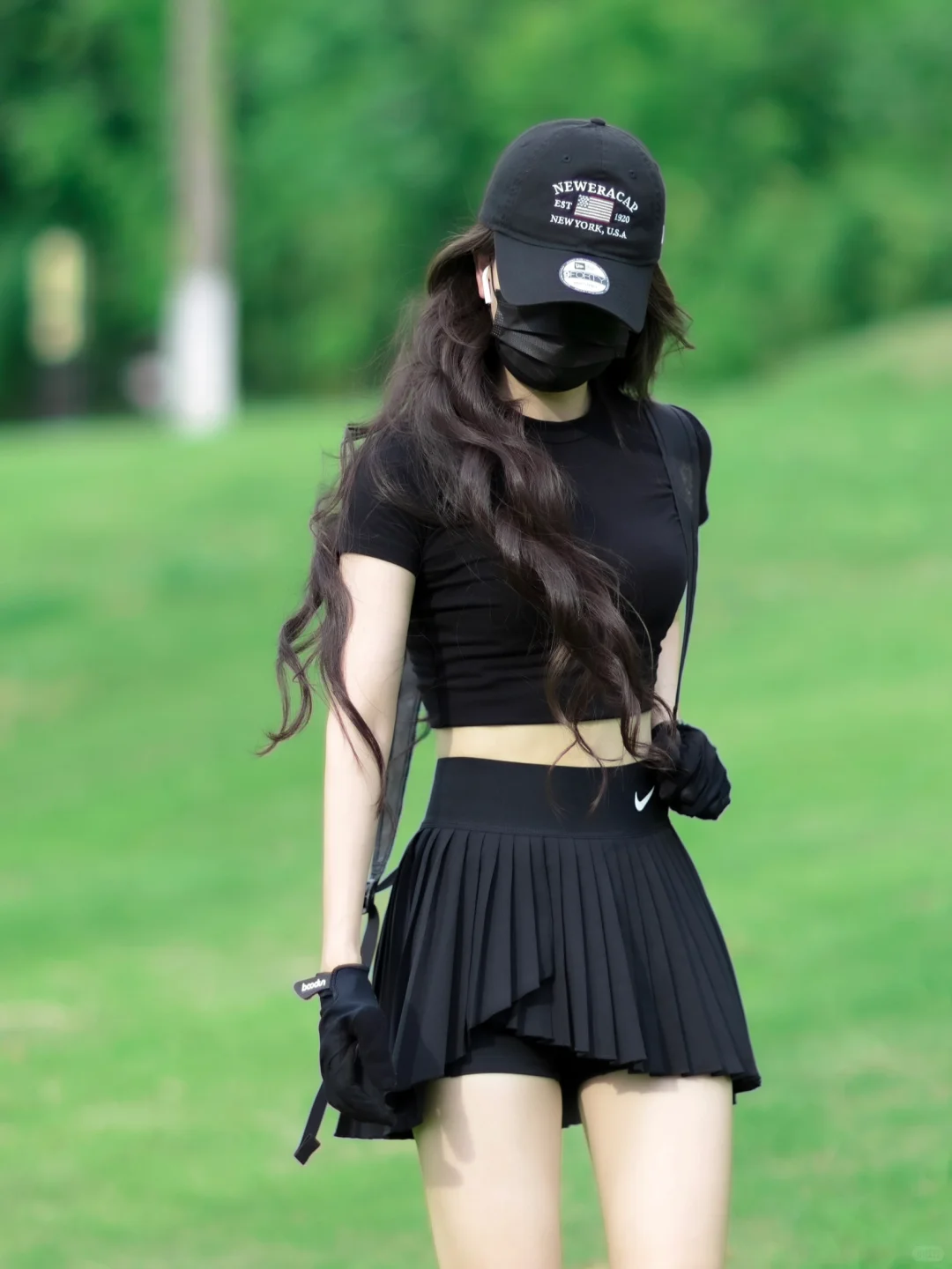 人在户外野，有事过两天再说