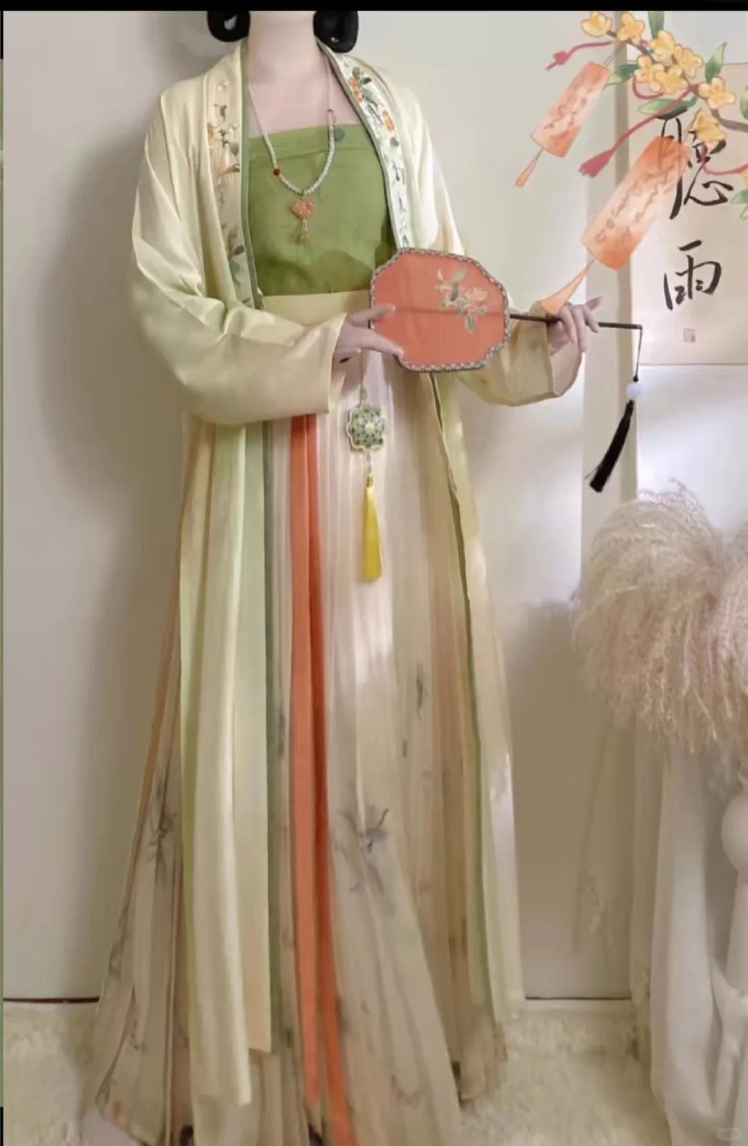 日常穿这样的汉服不得好幸福!