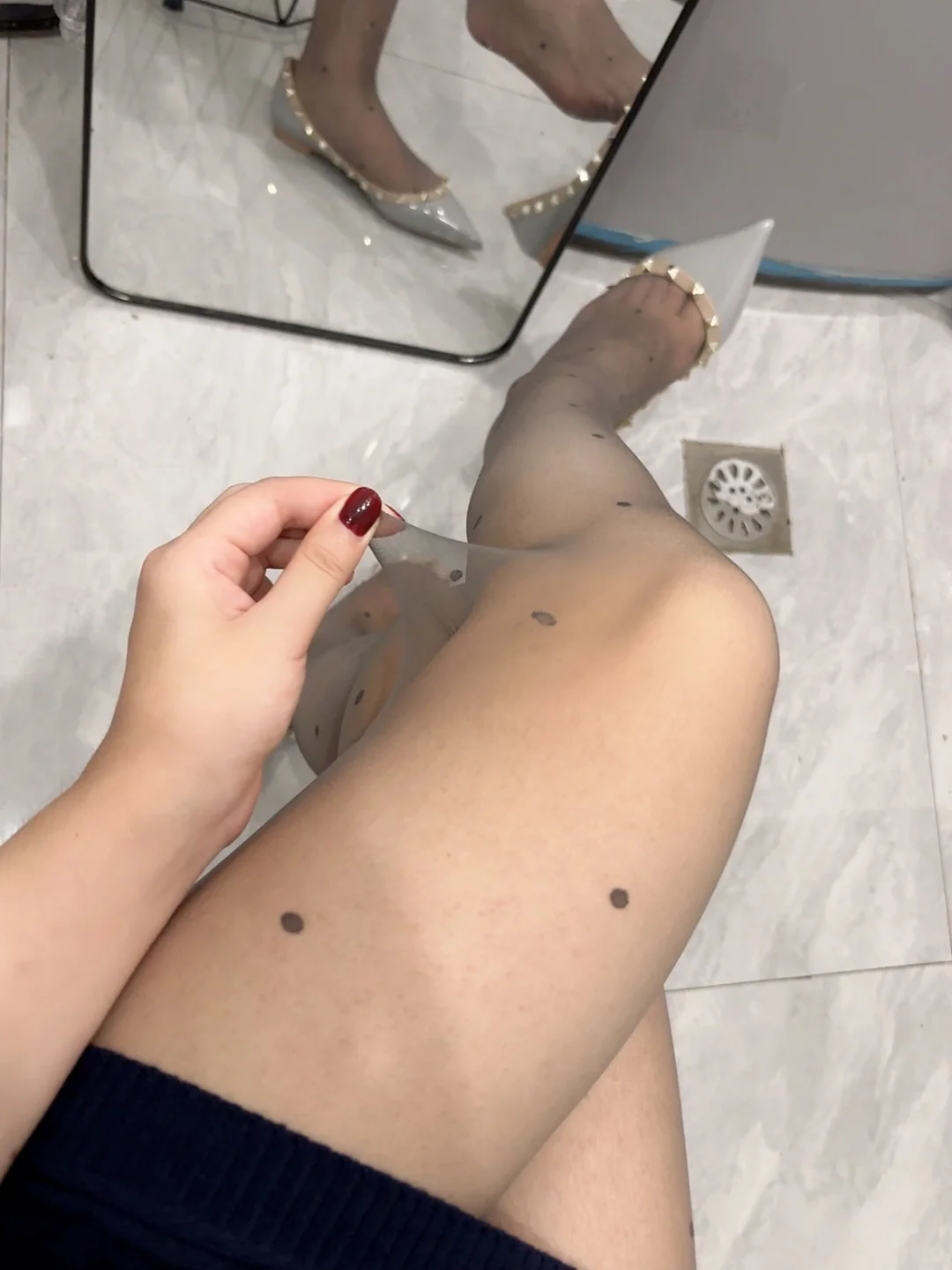 还得是波点黑丝 超薄