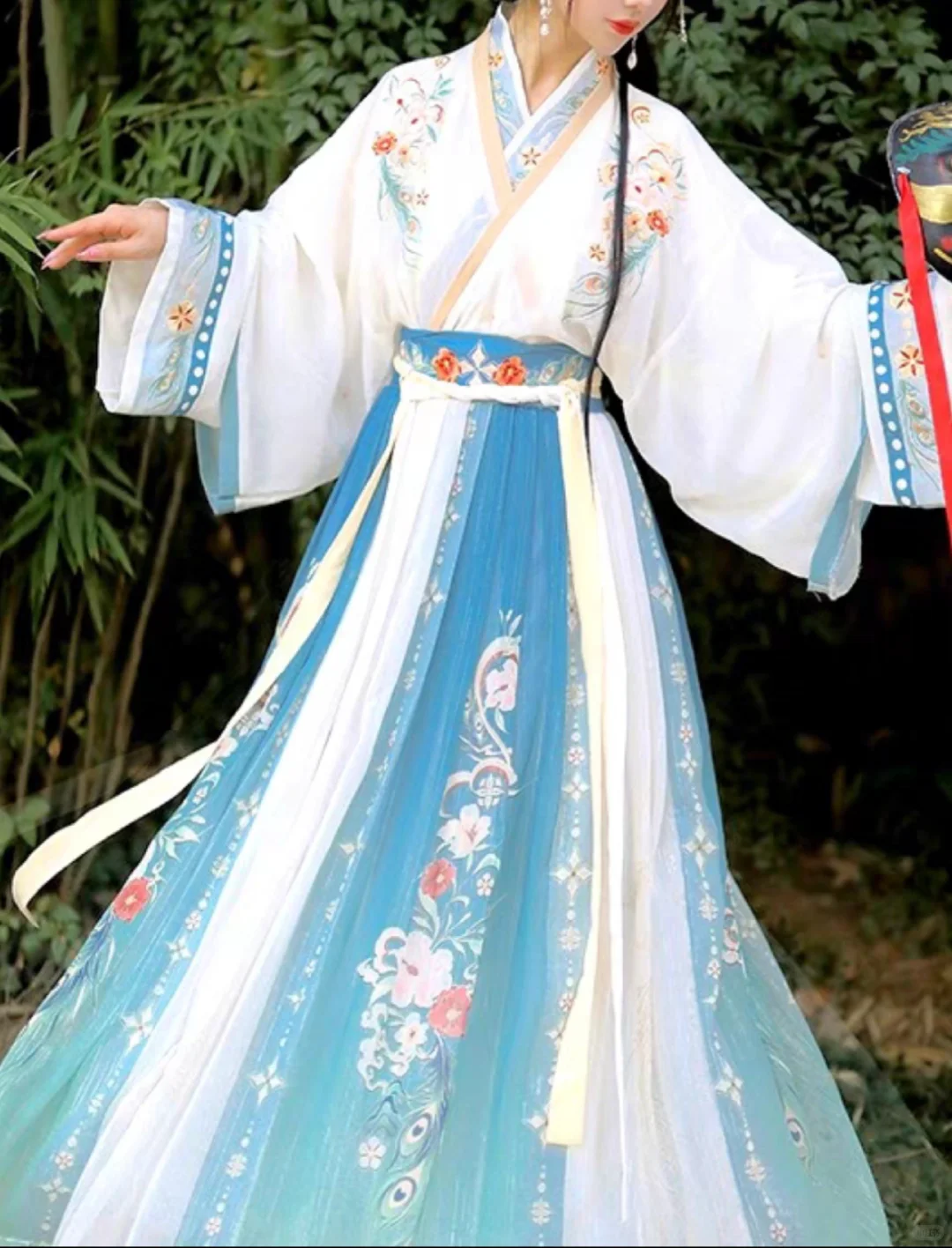 日常穿这样的汉服不得好幸福!