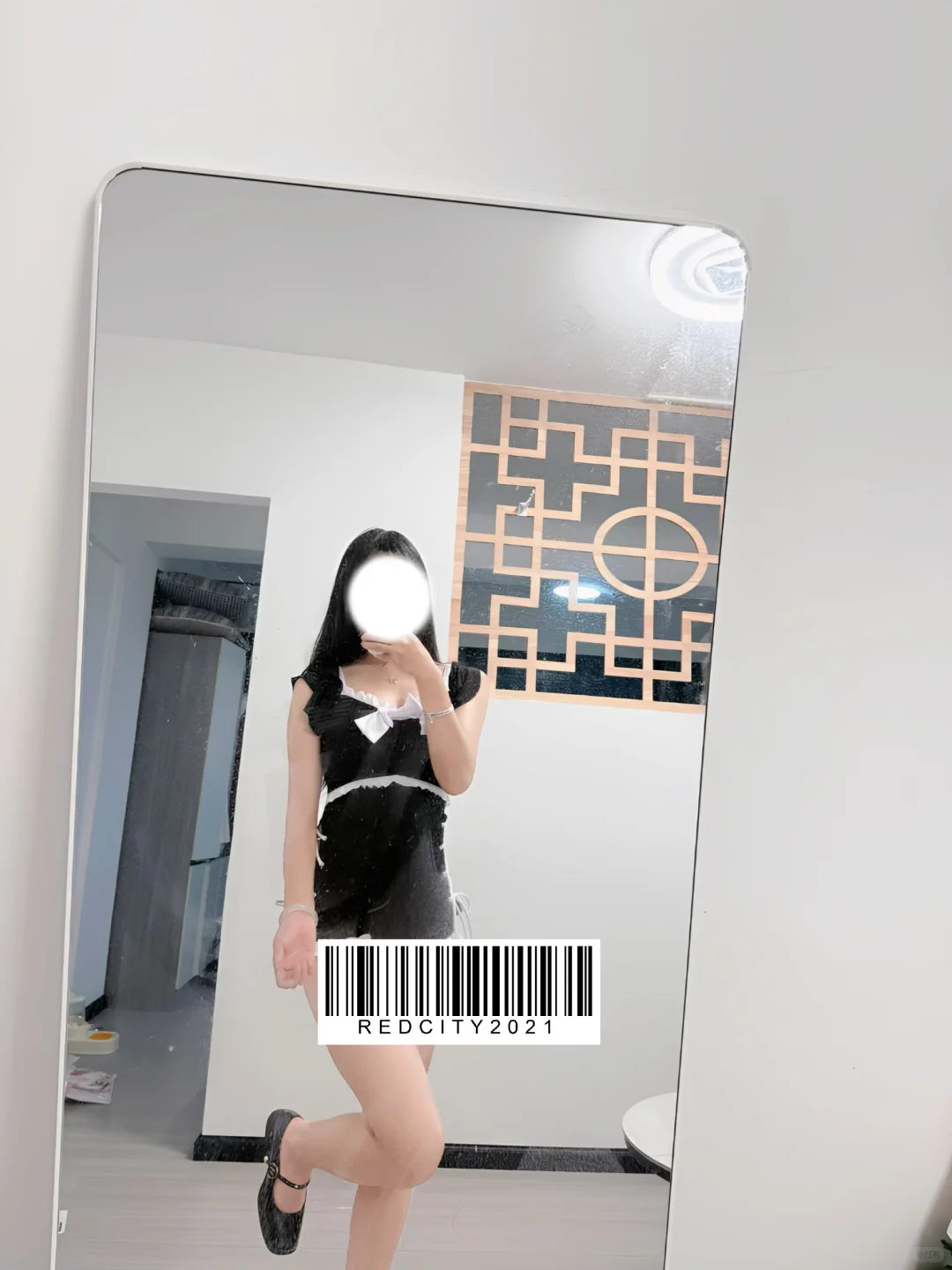 左滑帮我穿上吧🖤超绝小胸显大泳衣！