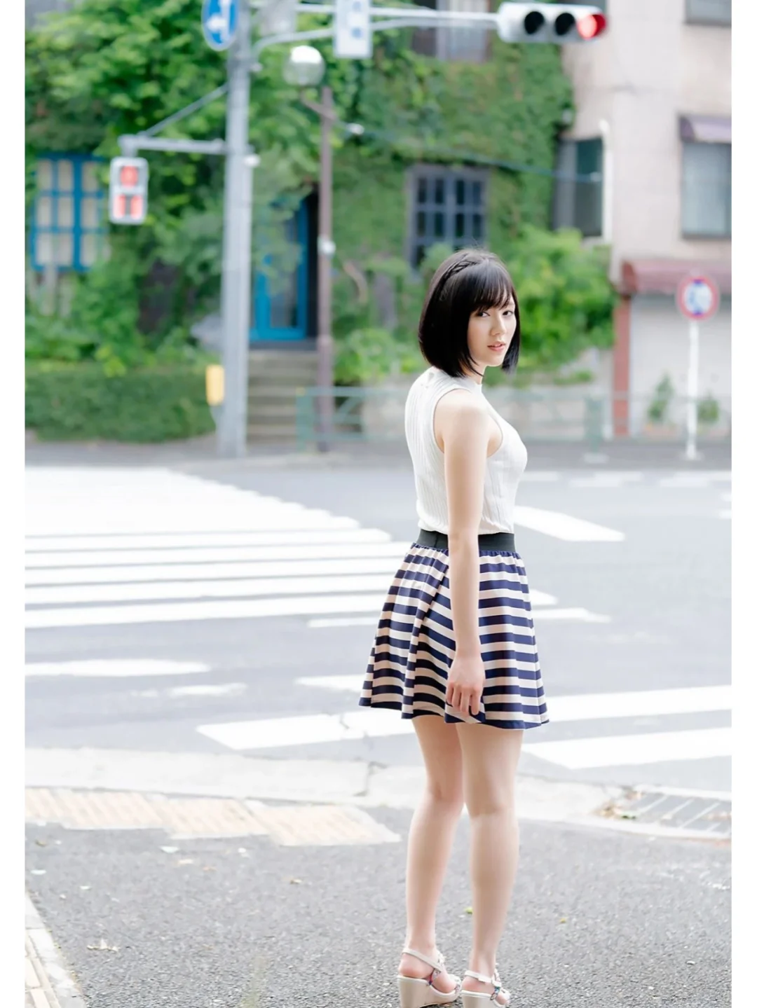 写真集 凉森玲梦 Graphis Remu Suzumori