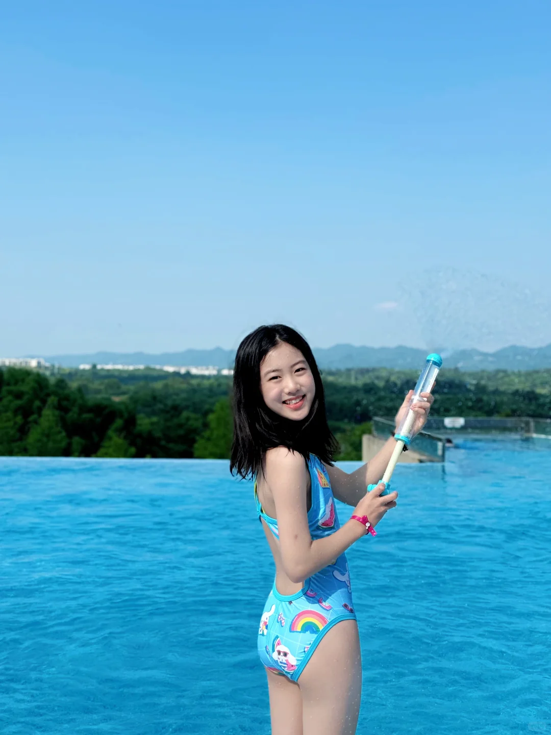 夏日的快乐 玩水占一半🔫