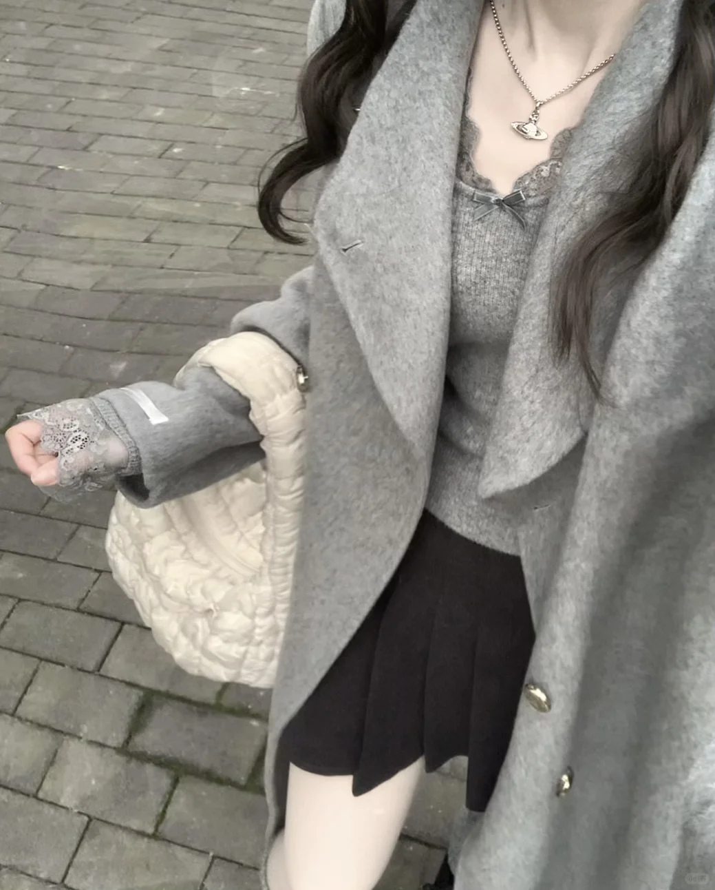 秋冬穿搭🥨bm风灰色蕾丝针织衫