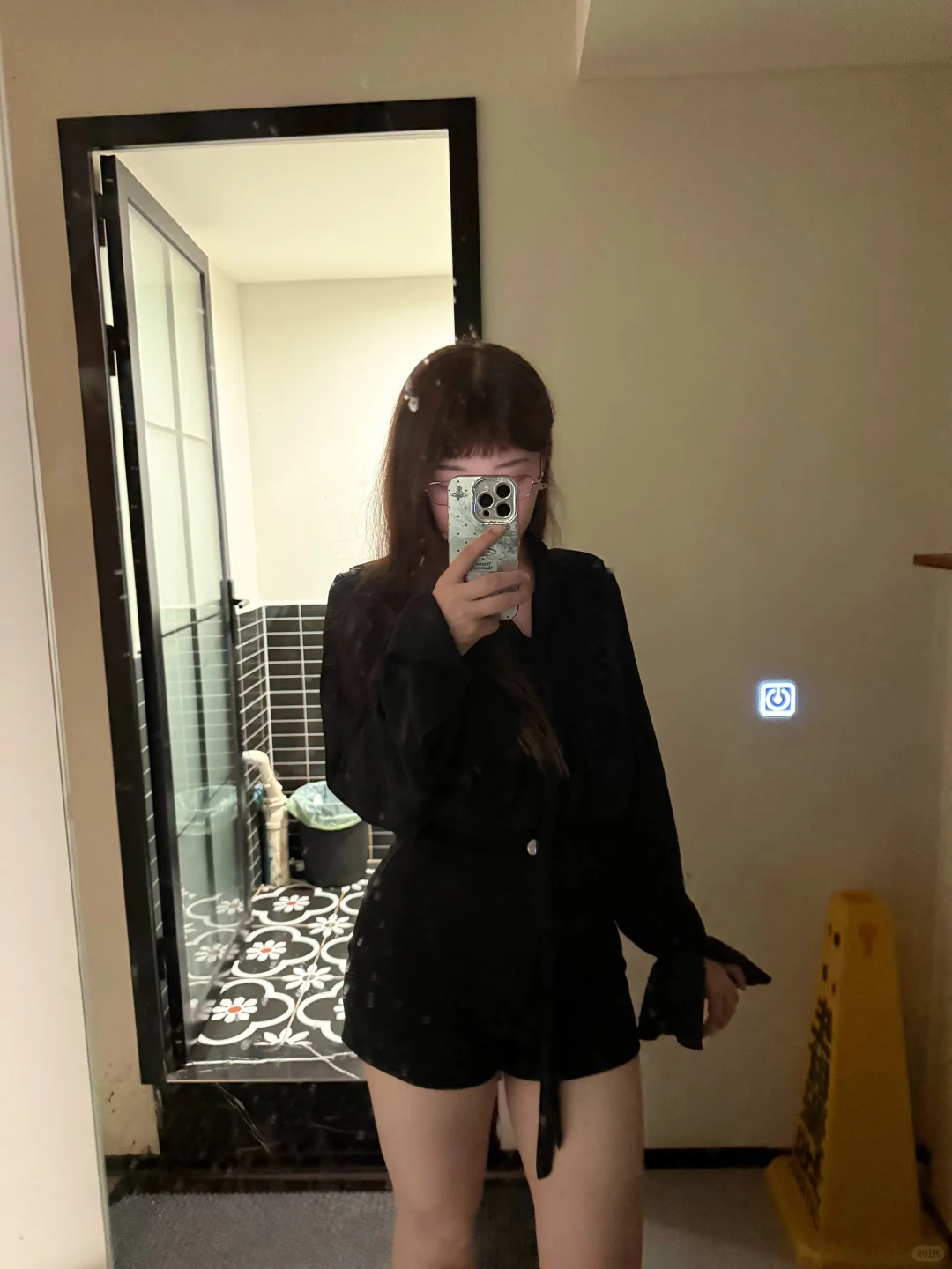 装美女好累啊，还好我喜欢装。