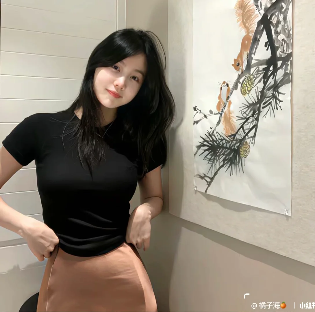 9.21𝐖𝐞𝐂𝐡𝐚𝐭/氛围感女头🥨