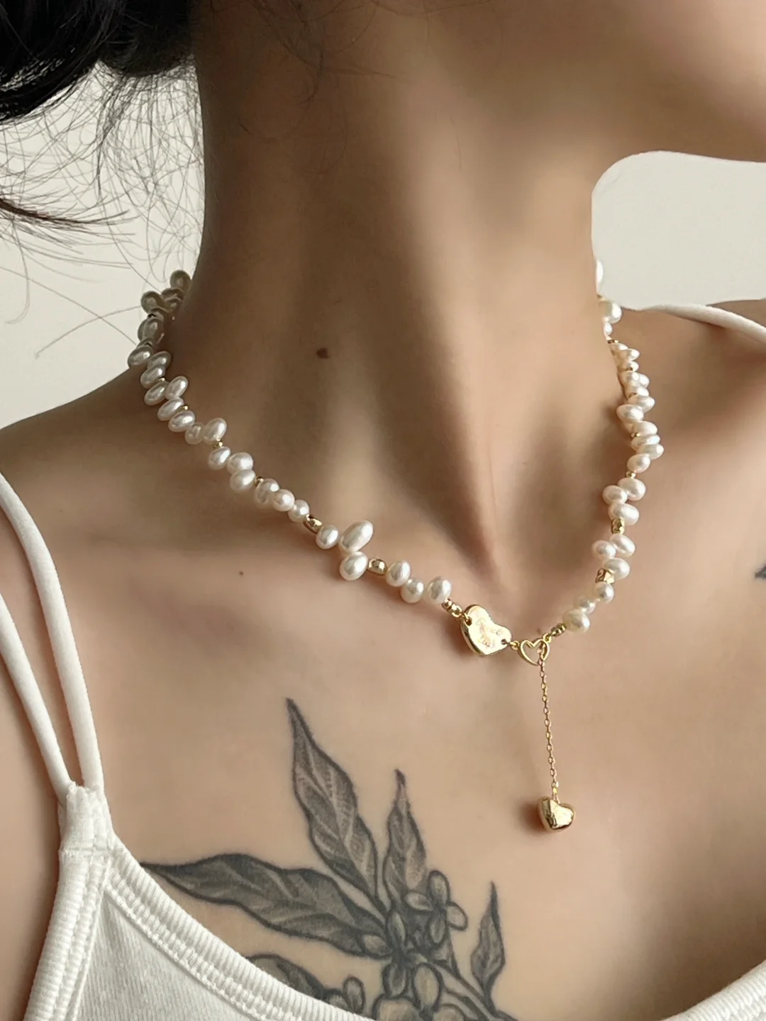 ✨🤍爱心珍珠巴洛克,夏日吊带的时髦单品