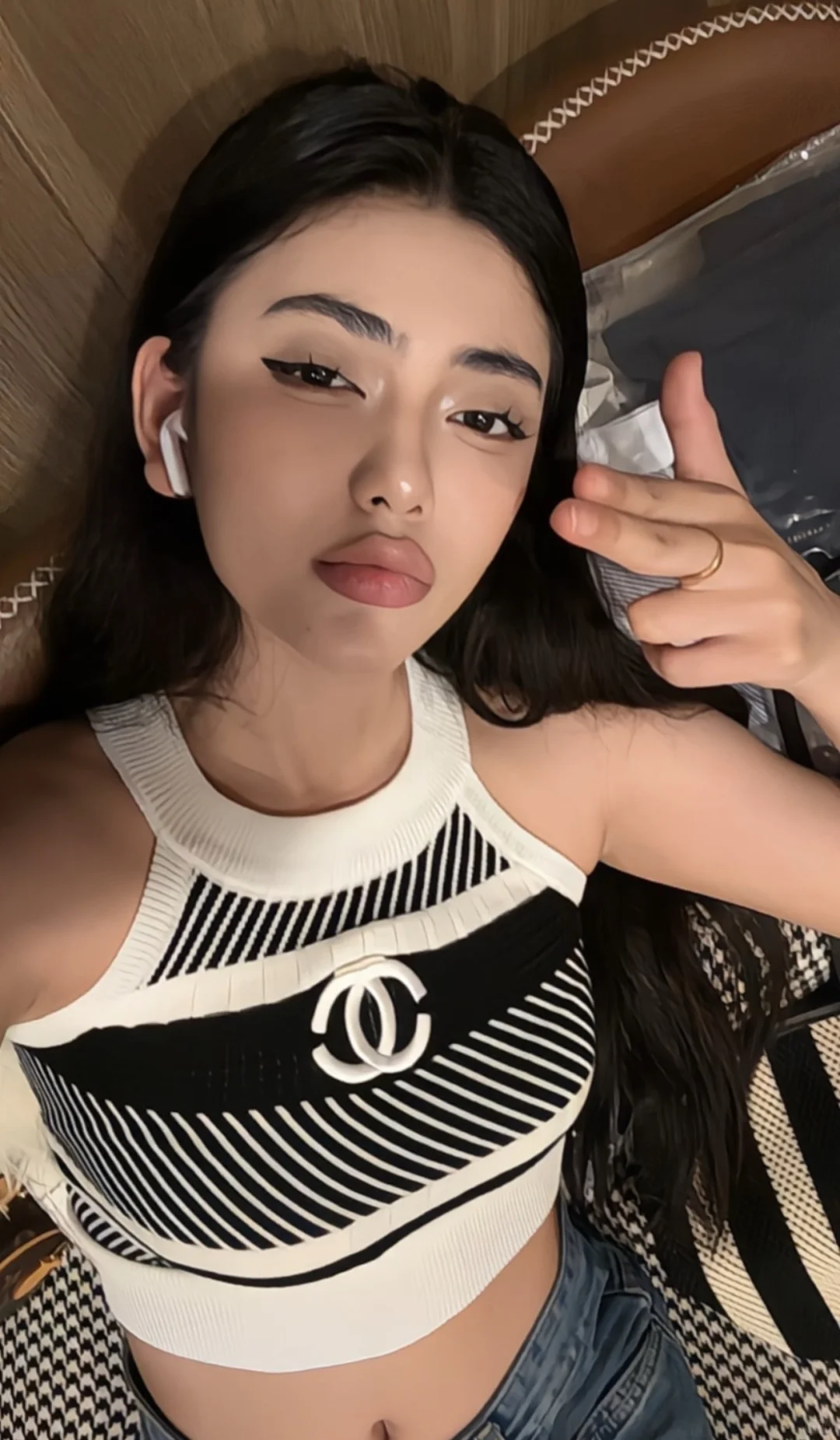 永远明媚永远自由自由自由