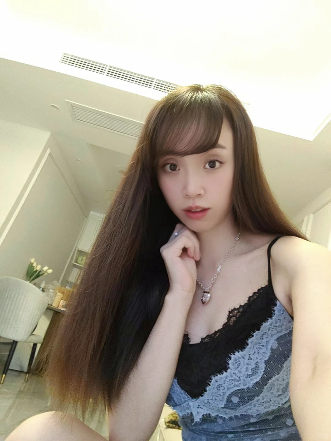 35岁清冷感纯欲风