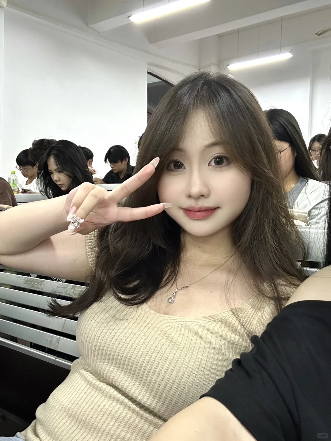 体验女大学生皮肤