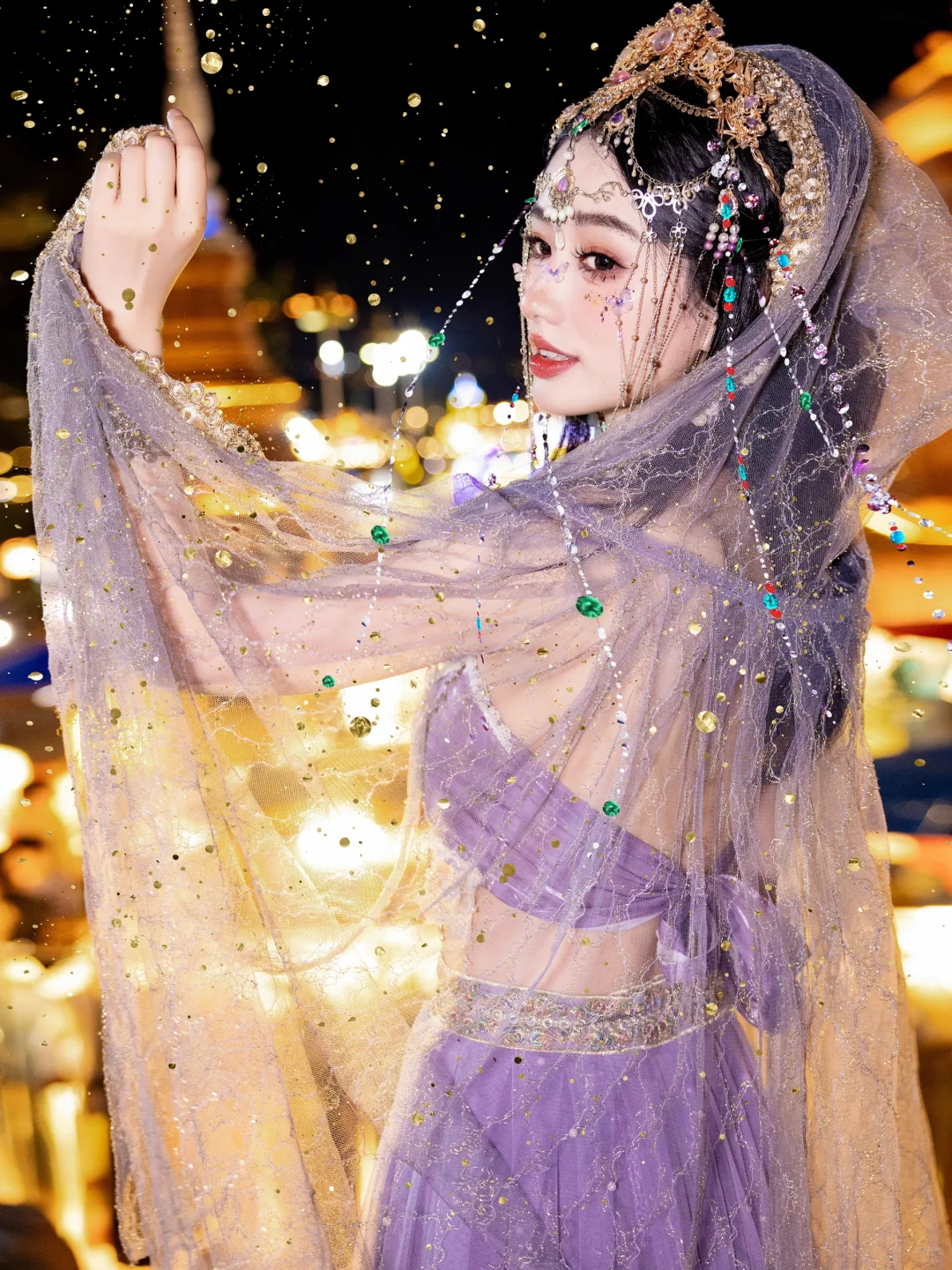 西域公主写真计划1000多，最后花了300多。