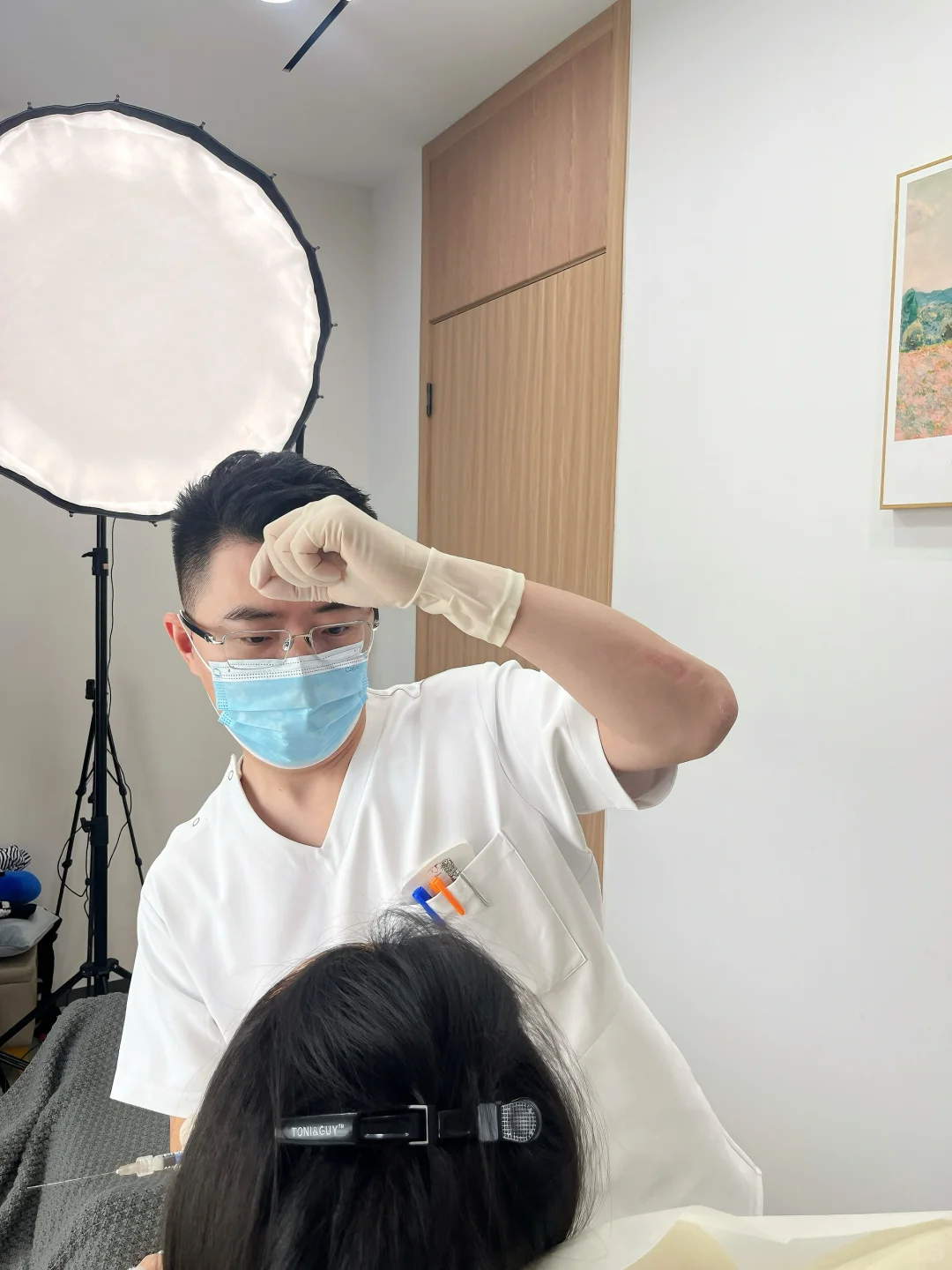 韩系的精髓就是幼态脸！！