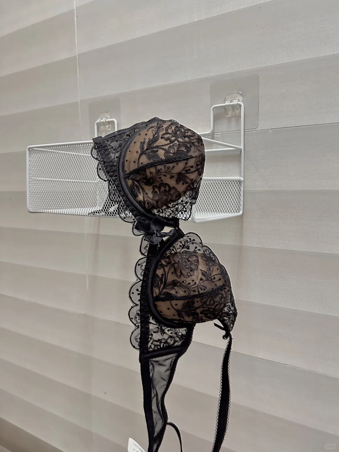 黑色蕾丝战衣👙