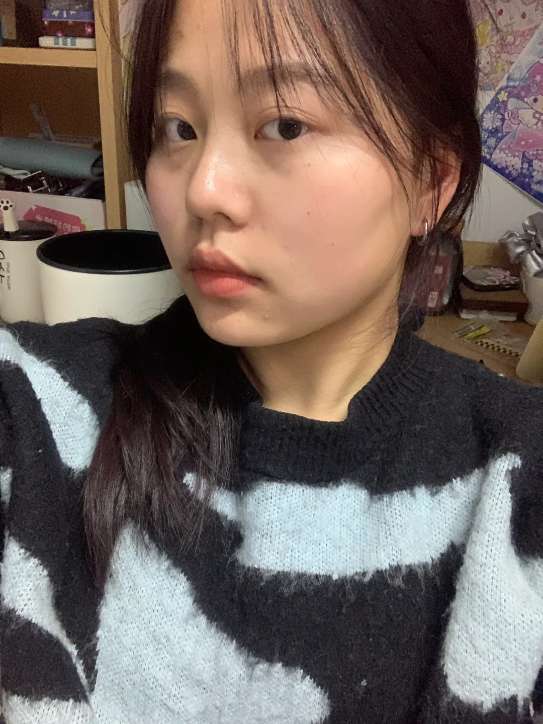 时常 觉得自己素颜很牛逼…