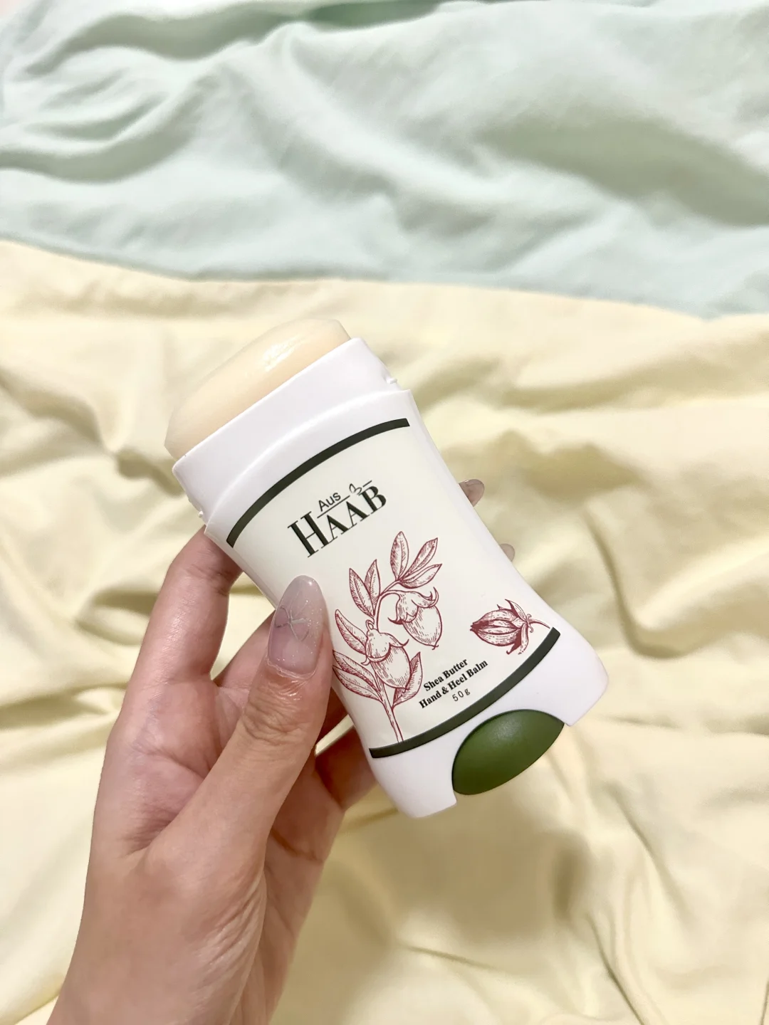 常年光脚穿拖鞋，真的会被脚后跟“出卖”！