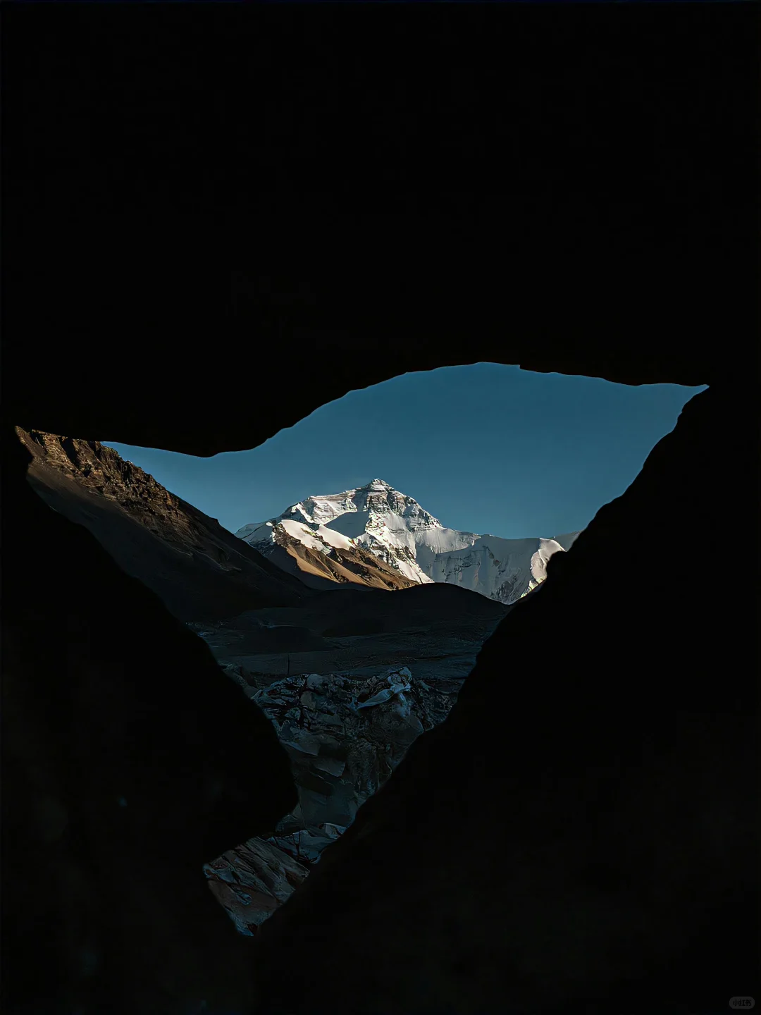 壁纸｜日照金山
