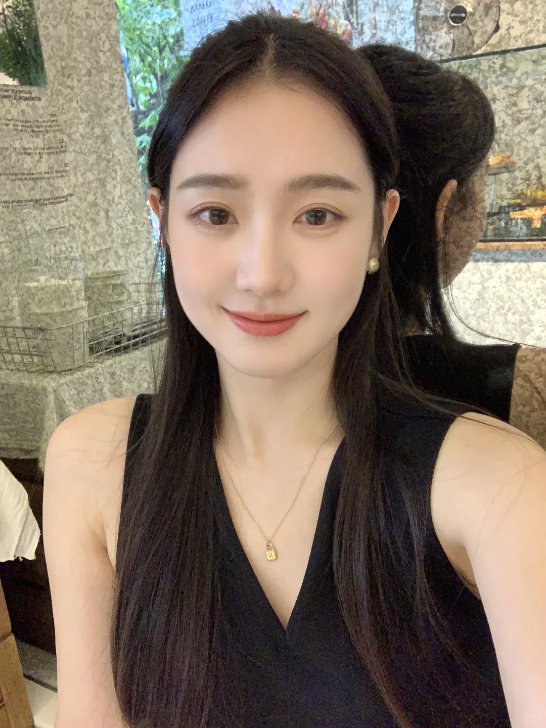 美美𝗦𝘂𝗻𝗱𝗮𝘆🖤🤍