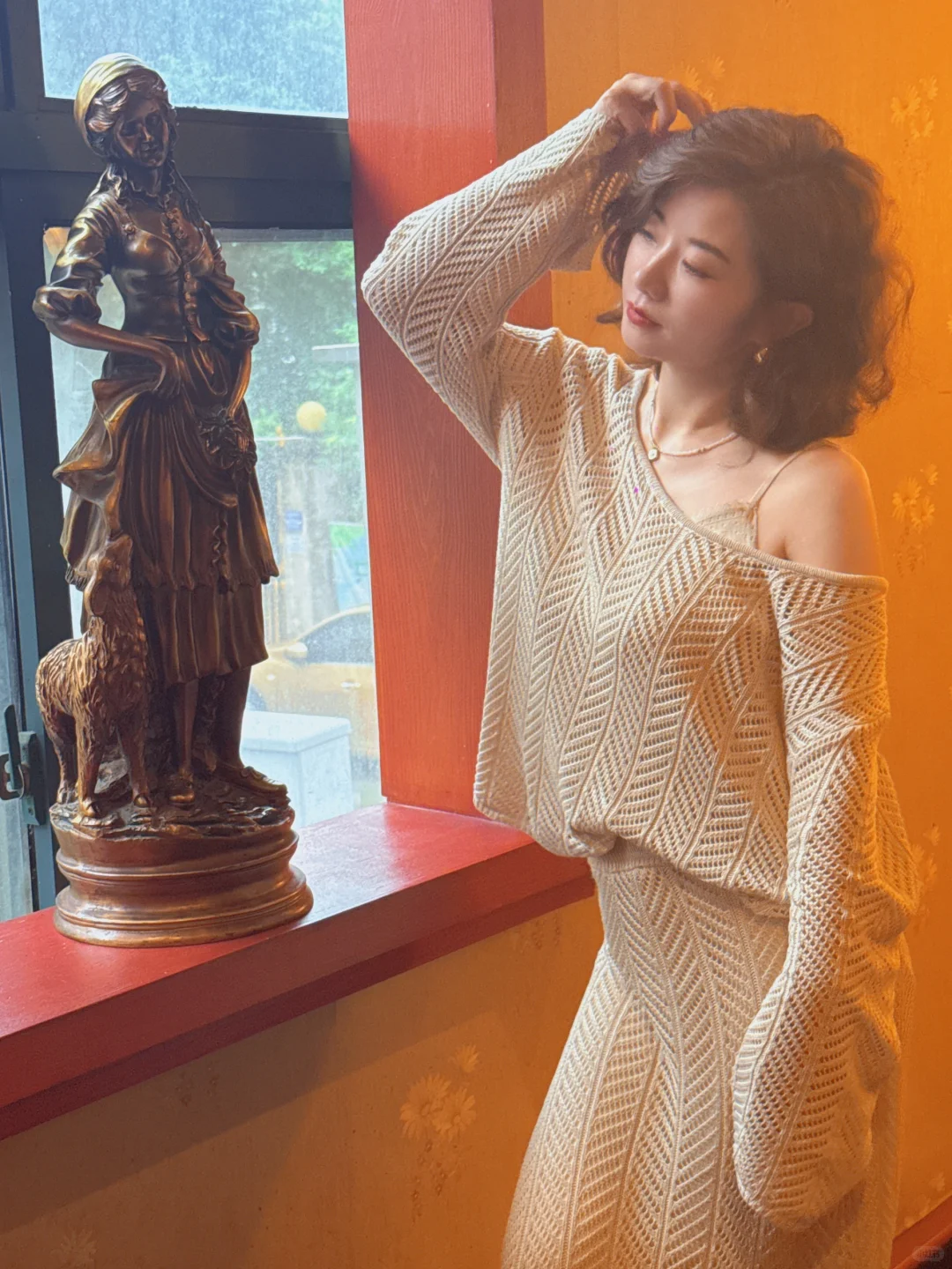 复古短卷发一个月的效果，算成功下车吗？