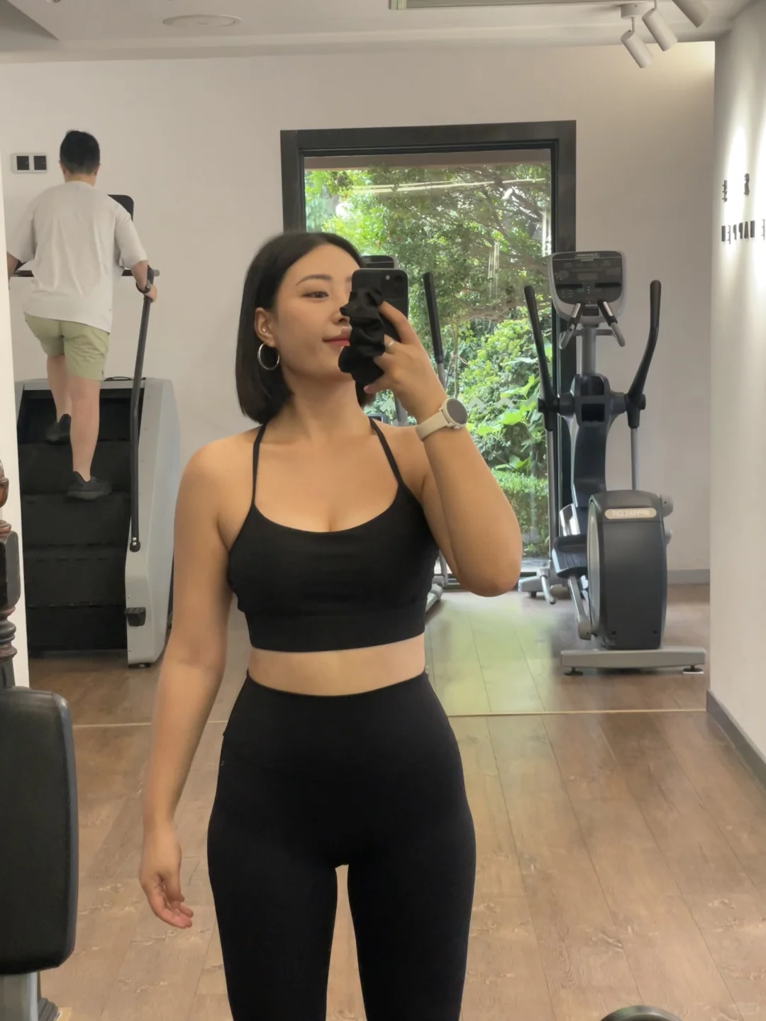 158/120斤,壮壮的也好看啊!