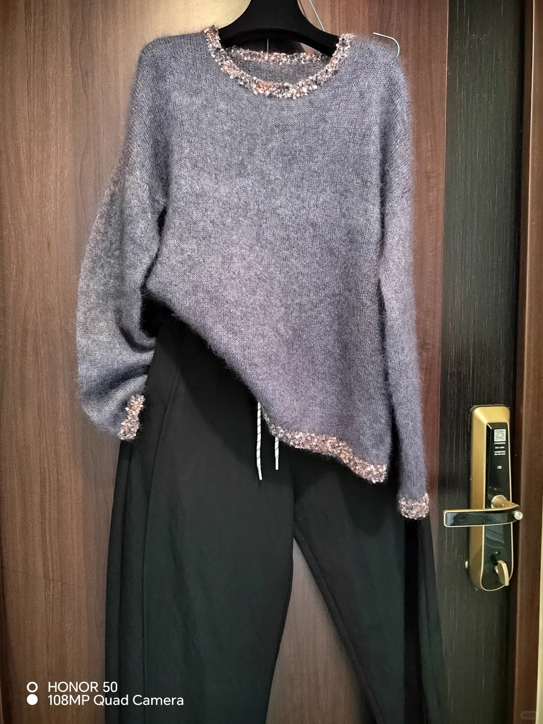 一件很温柔的毛衣～