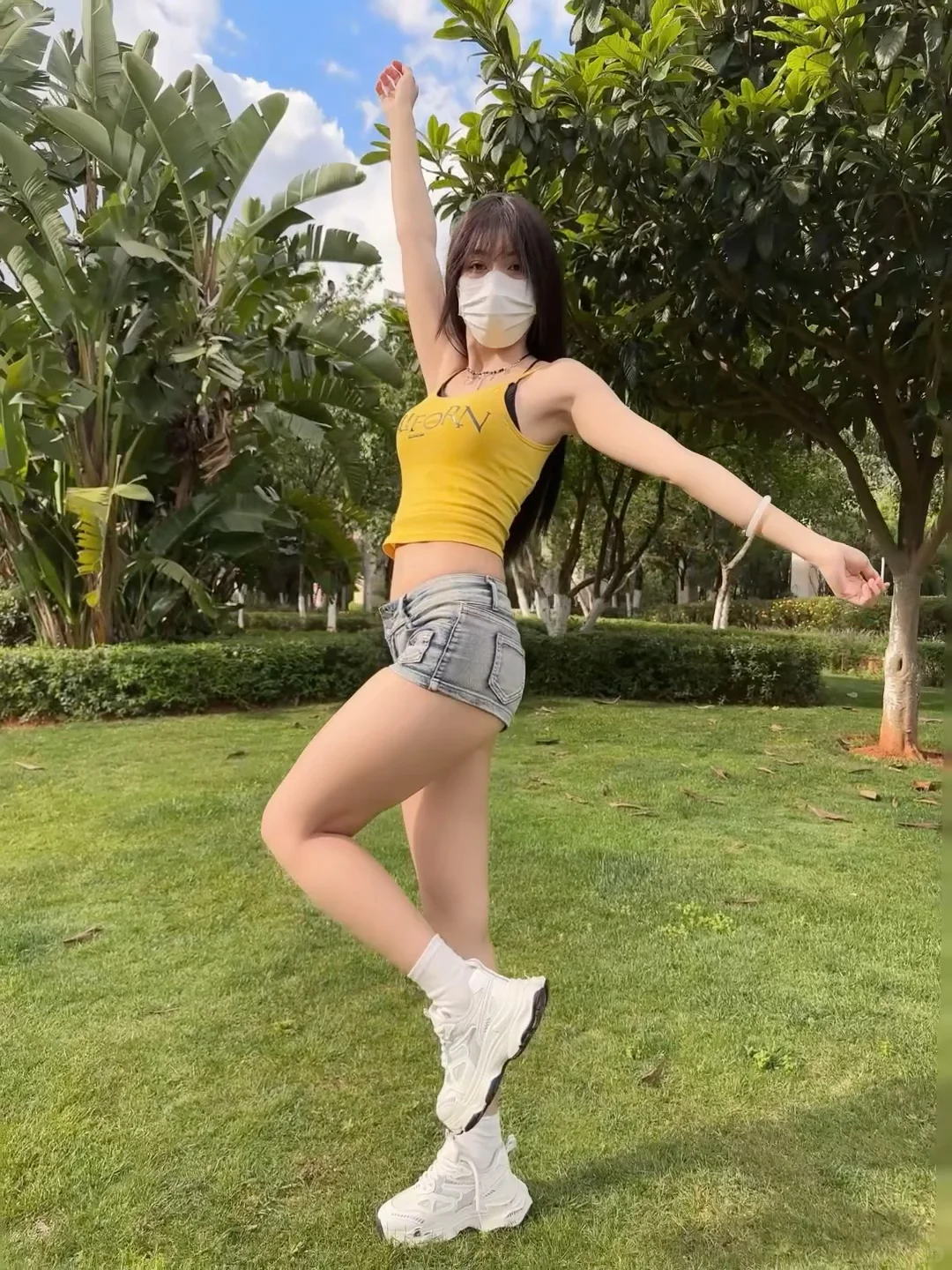 今日ootd 进来看正面
