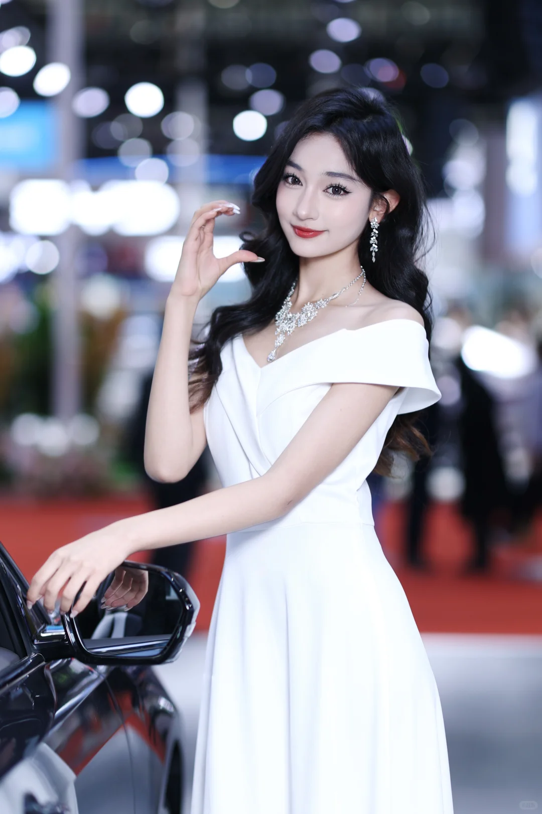 听说她是车展最好拍的女模🫶