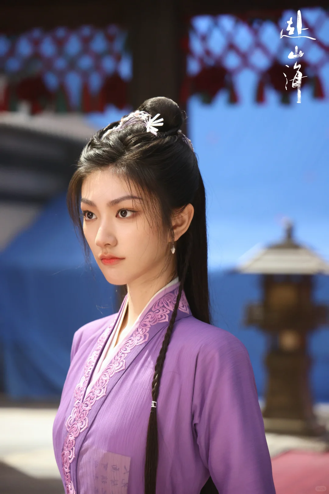 最近狠狠get到李康的长相，真的长的好英气