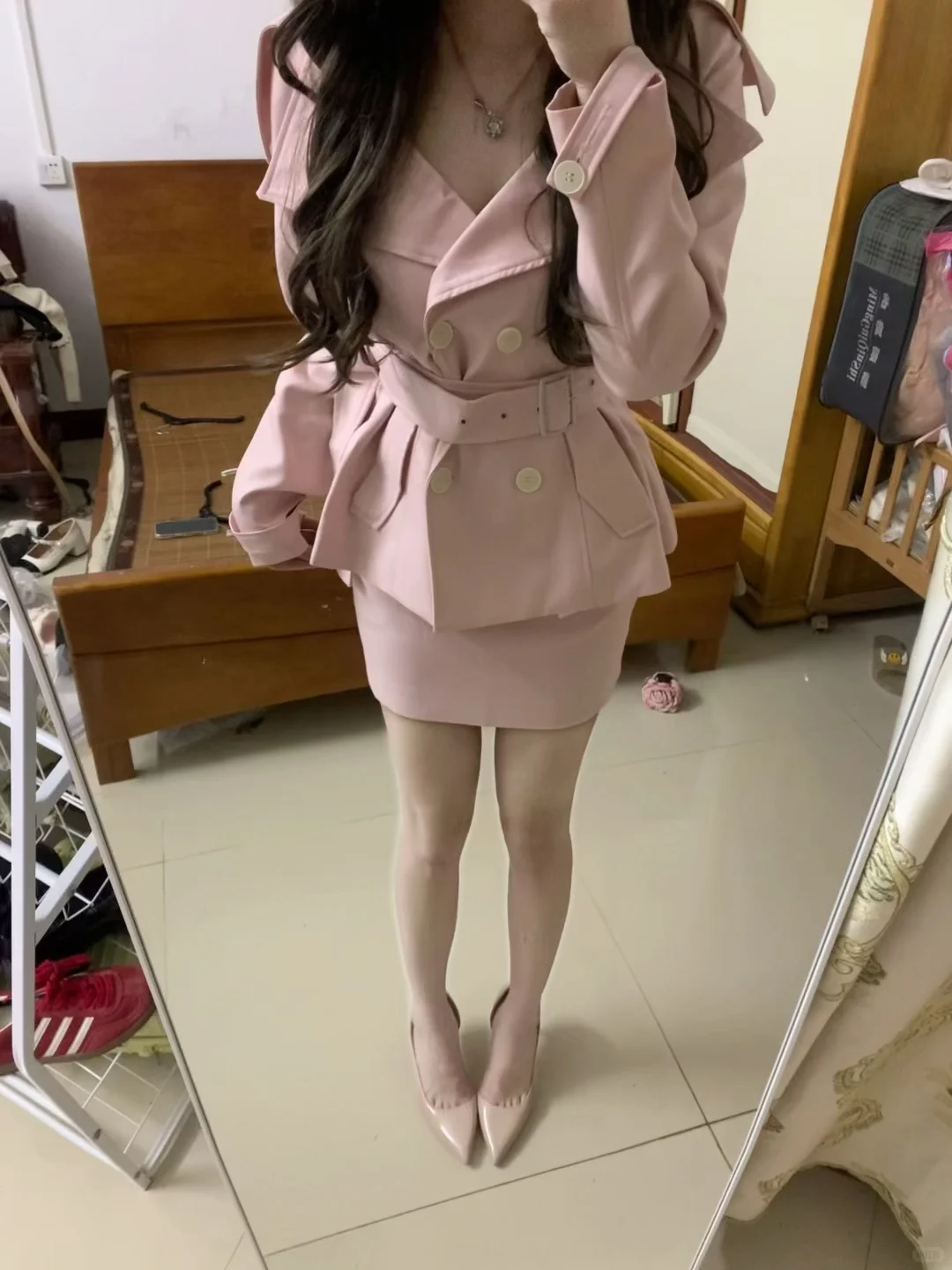 姐妹们 留1还是2！！！