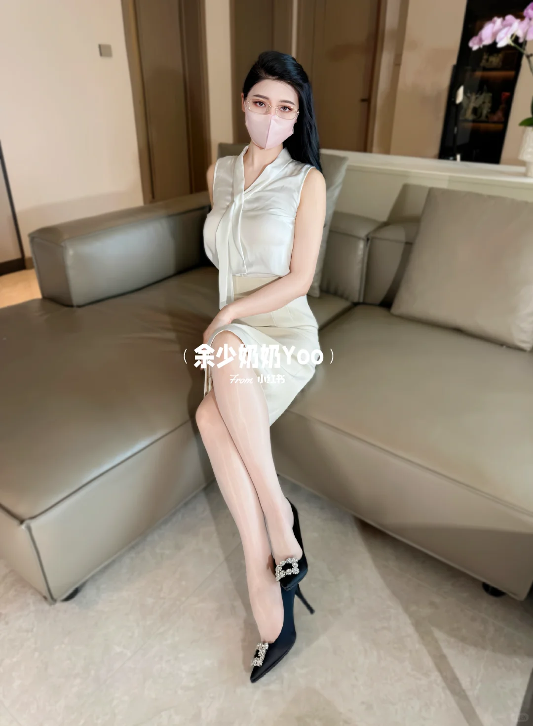 余老师开课了｜通勤女知识分子