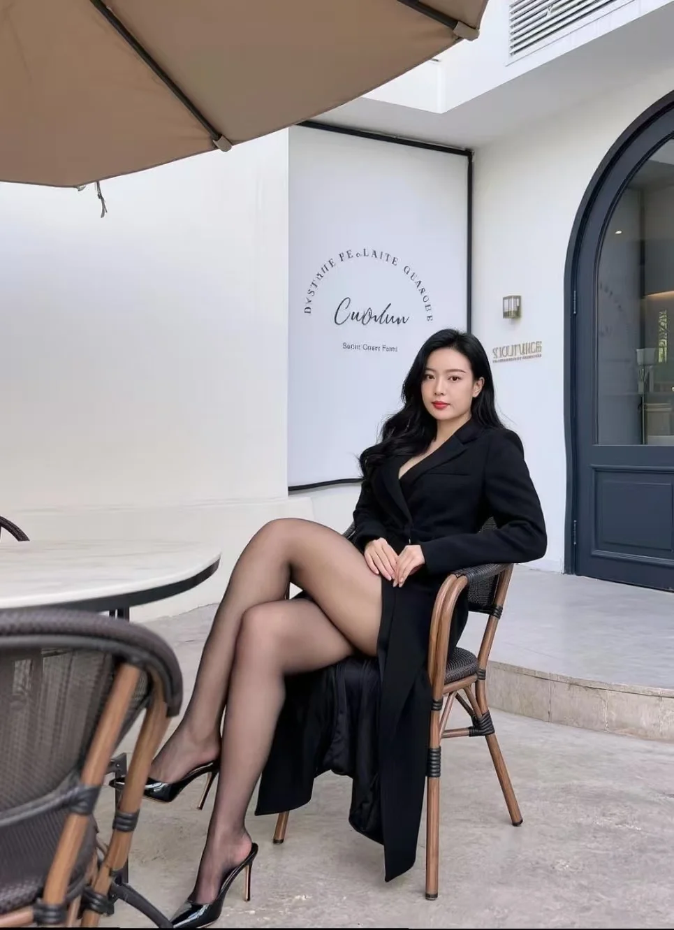 御姐微胖，成熟女人，优雅知性女人微胖，黑丝