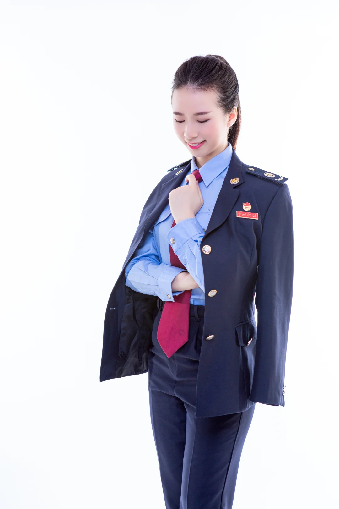 这身真的帅！蓝色制服！