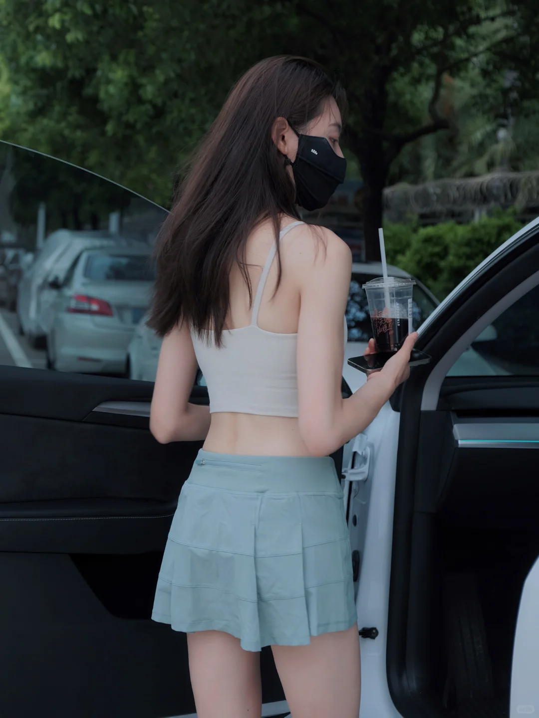 夏天运动还是🉐穿带点颜色的 好看🥰