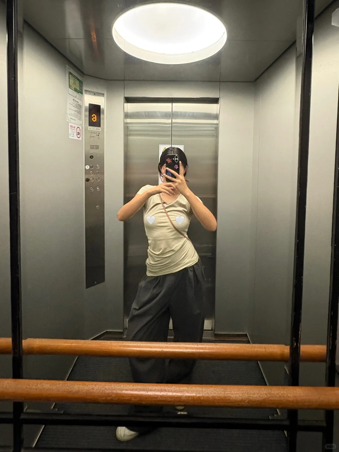 一周电梯对镜拍fitcheck
