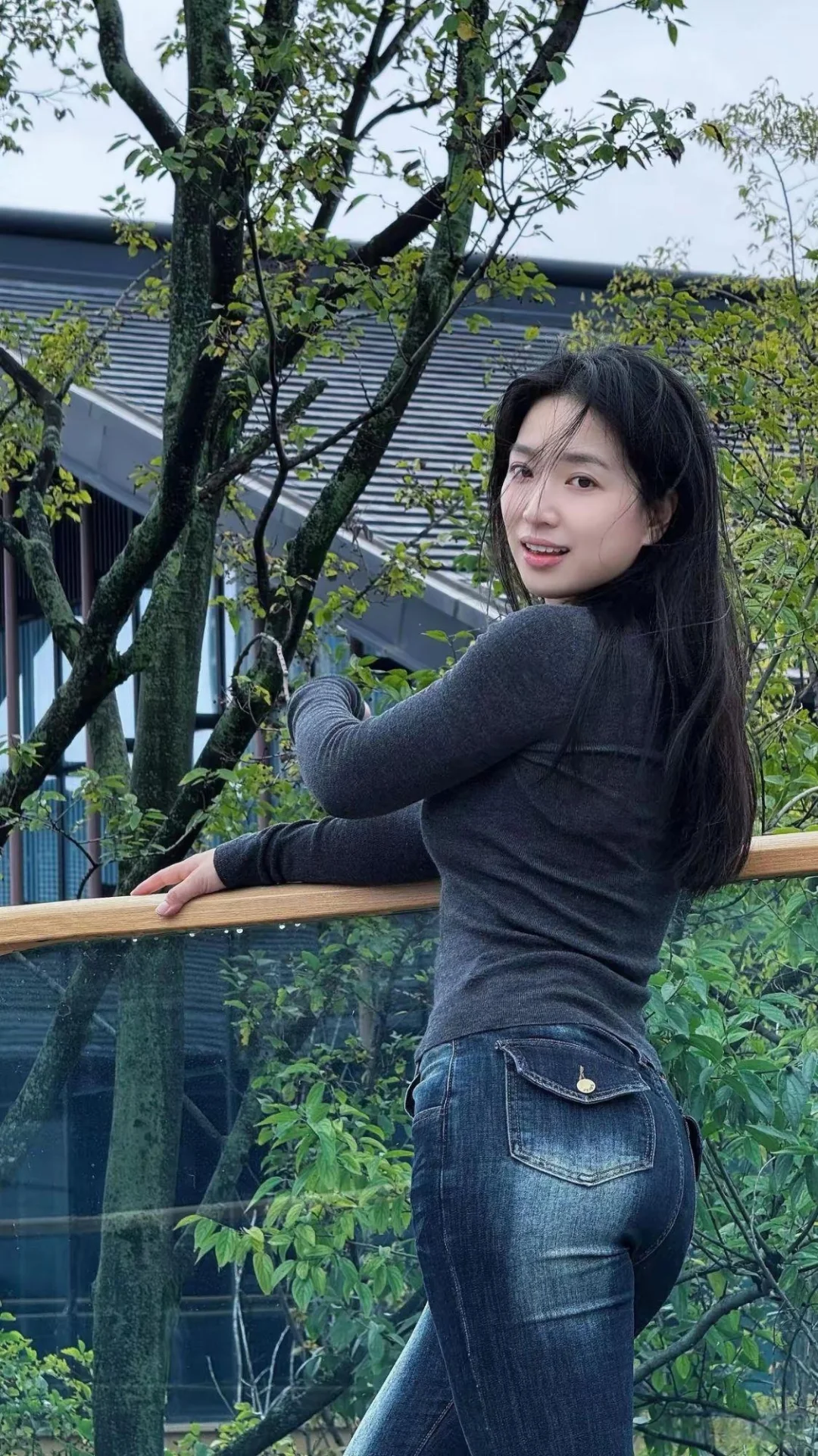 气质美女第二发
