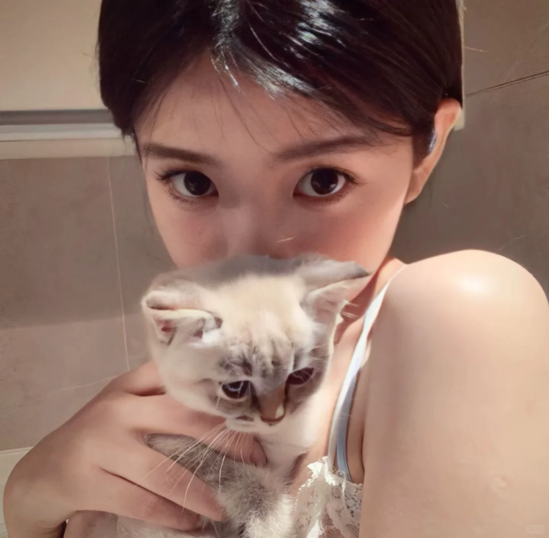 𝙎𝙝𝙖𝙧𝙚 | 胶片的复古滤镜女头🎞️