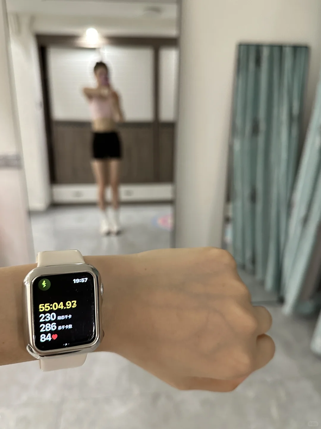 买到一件好穿又好看的运动内衣啦 不是广