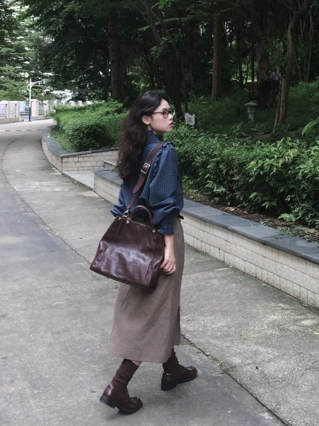 发现小个子真的适合复古文艺感知识分子风