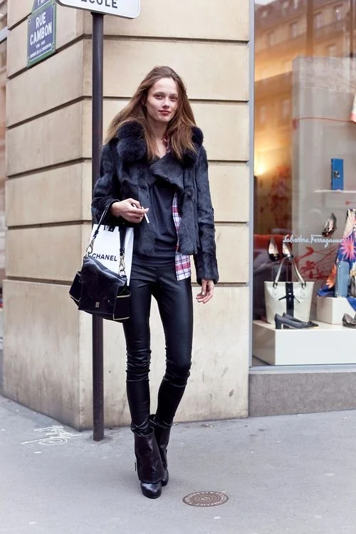 How to dress like 2010 off-duty models