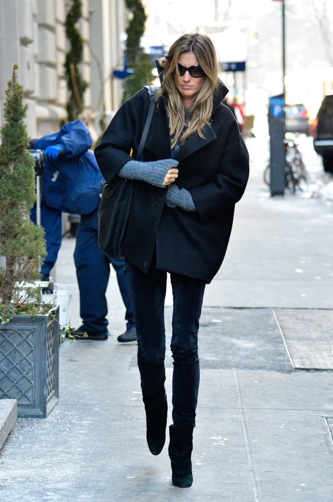 How to dress like 2010 off-duty models
