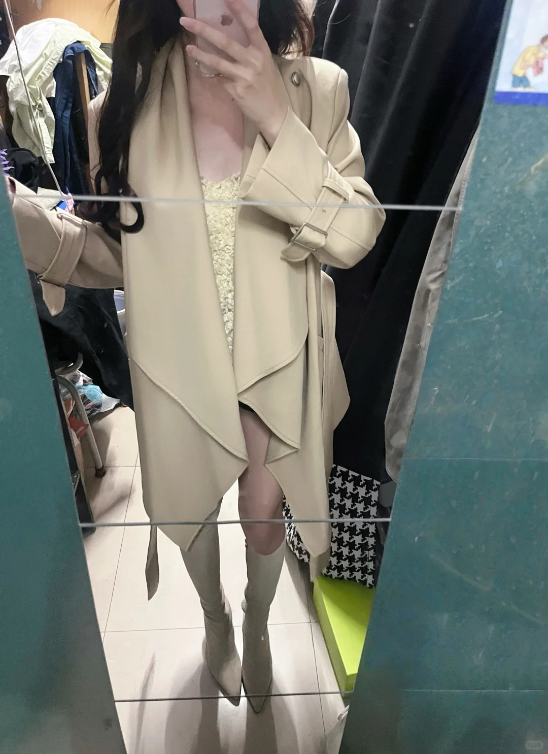 室友说气质女人感!!!搭配1还是2好!!
