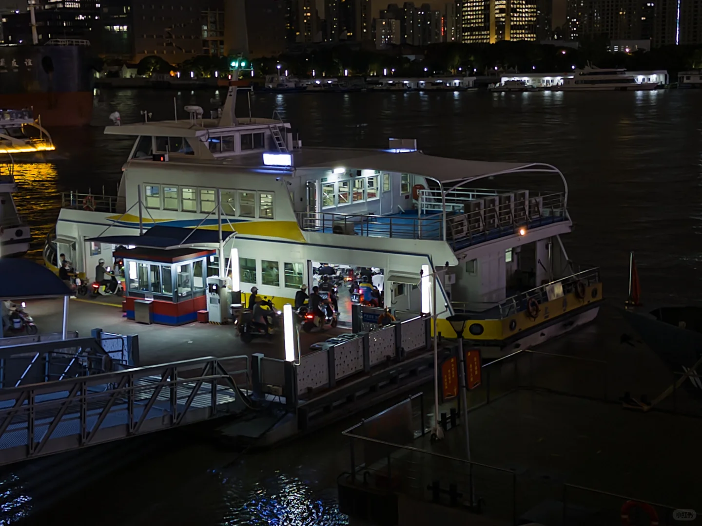 Indigo开发者你配享太庙📲iPhone下载教程