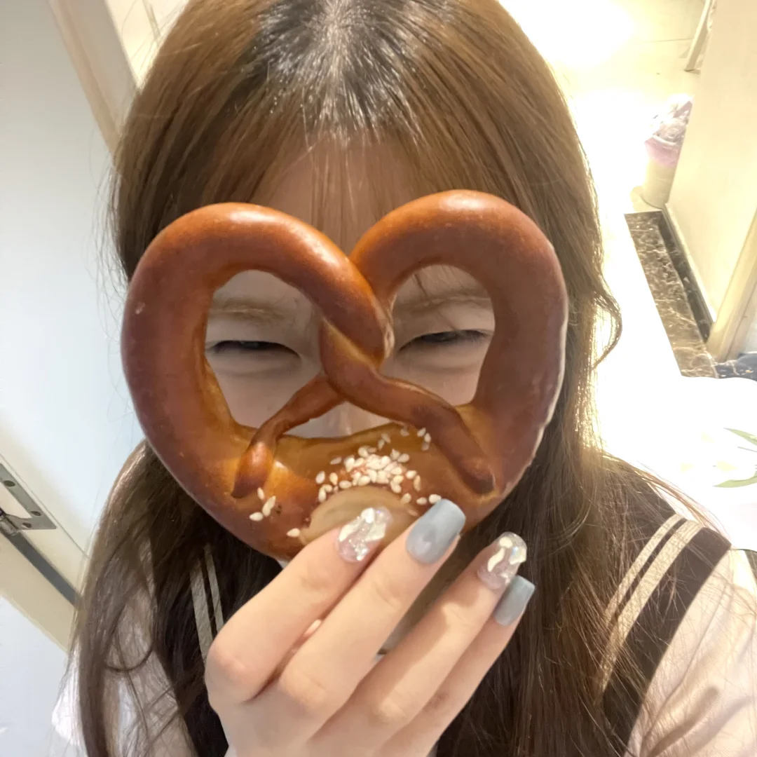 🥨˶╹ꇴ╹˶ಣlive