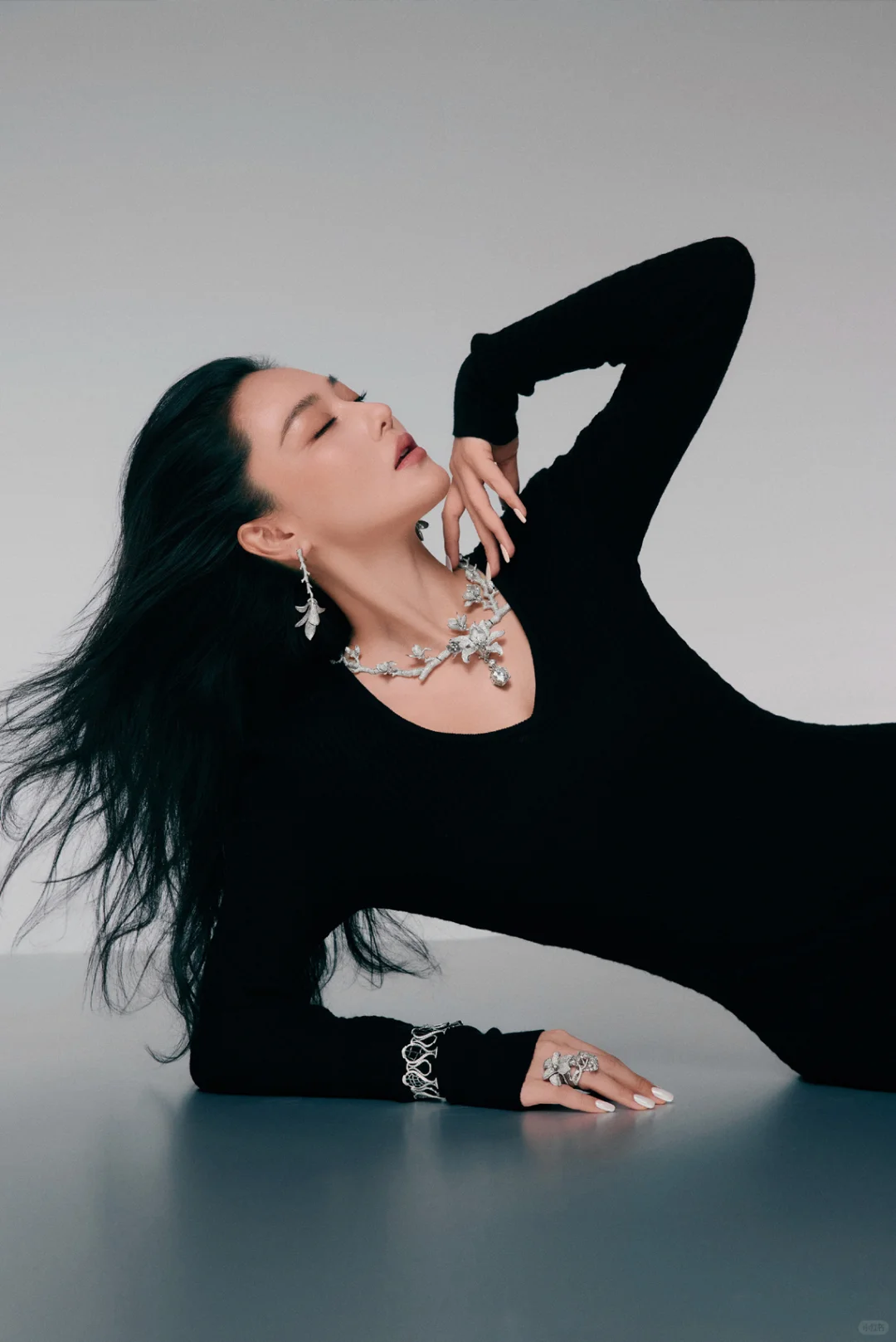 张馨予｜顶级身材与美貌并存