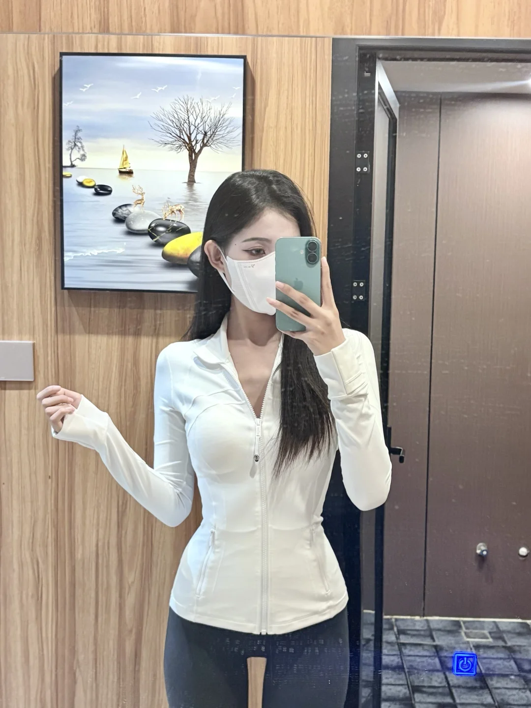 纯白define好美