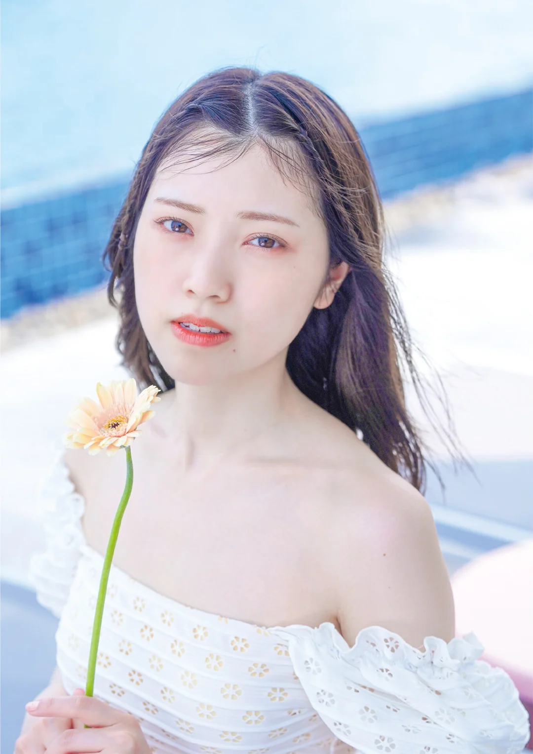 初夏 UIKA 石原夏织 1st 写真集