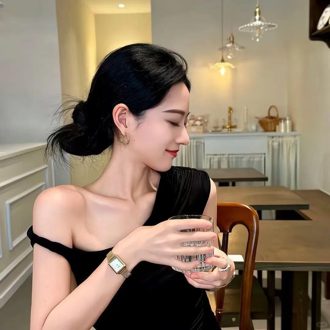 第二十四期御姐高冷风女头